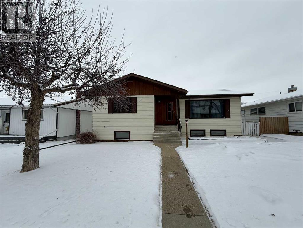 5112 55 Ave