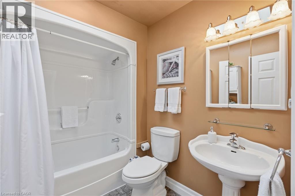 72571 DUCHESS Crescent - 16