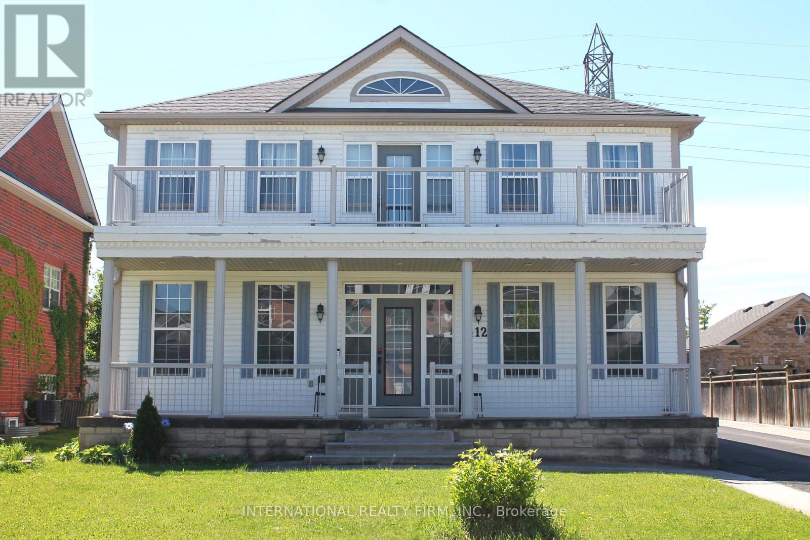 412 WRIGHT CRESCENT - 1