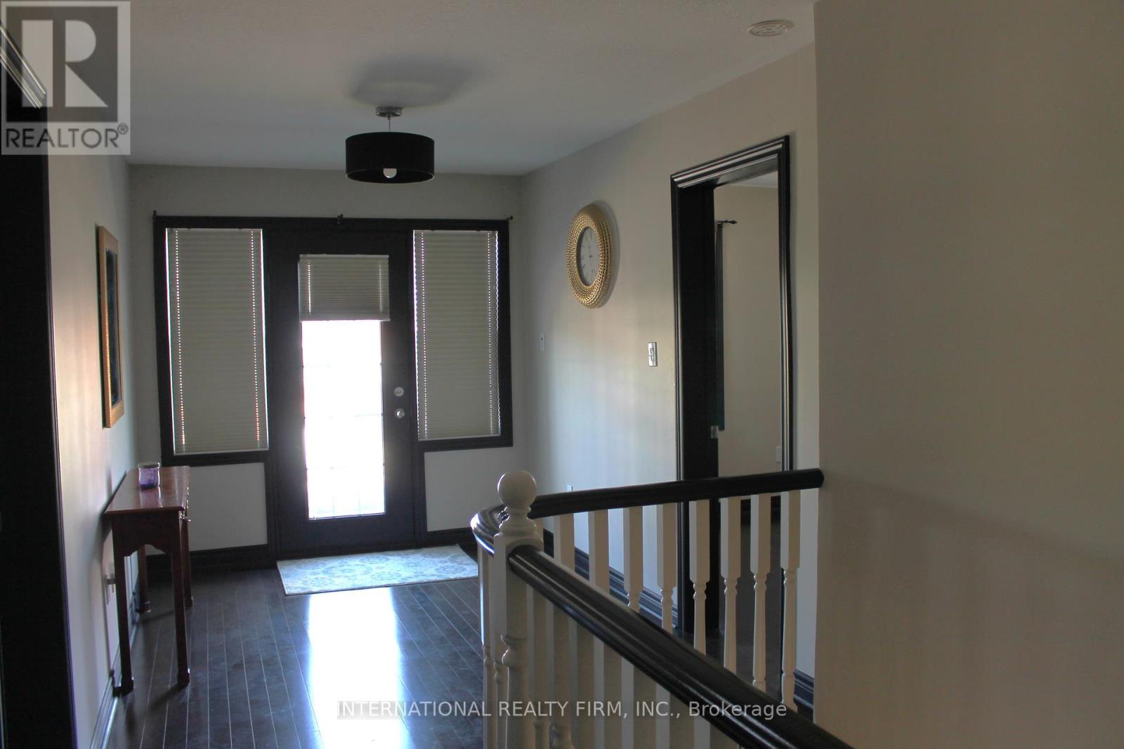 412 WRIGHT CRESCENT - 13