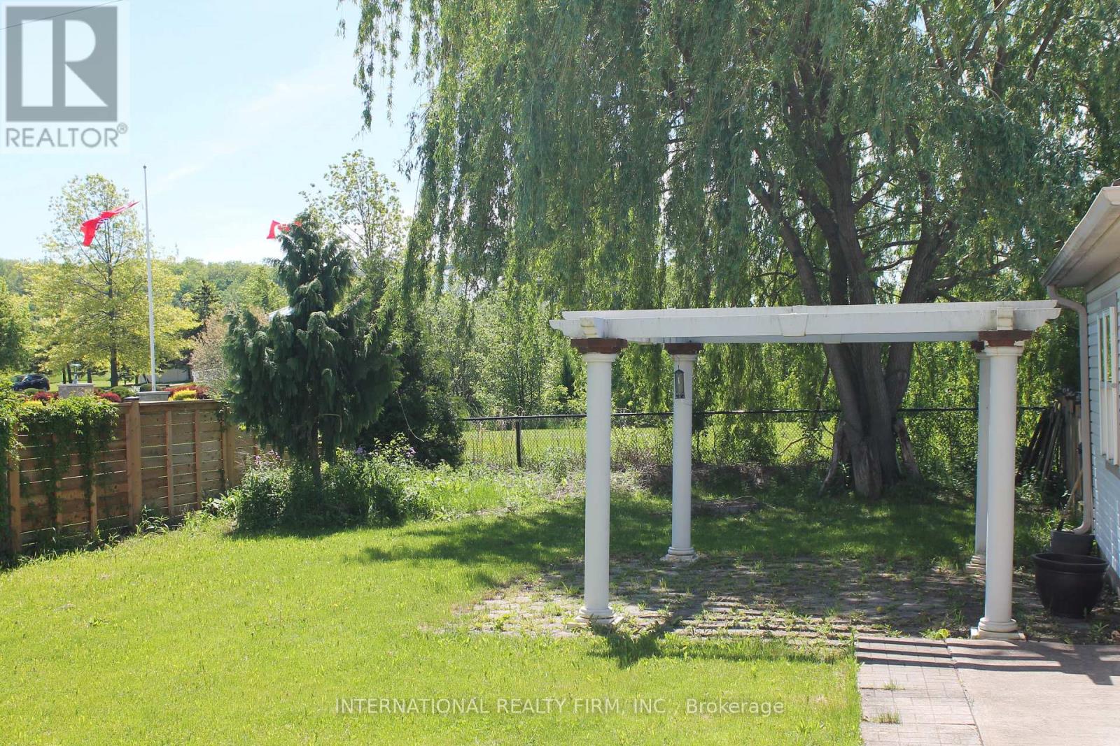 412 WRIGHT CRESCENT - 17