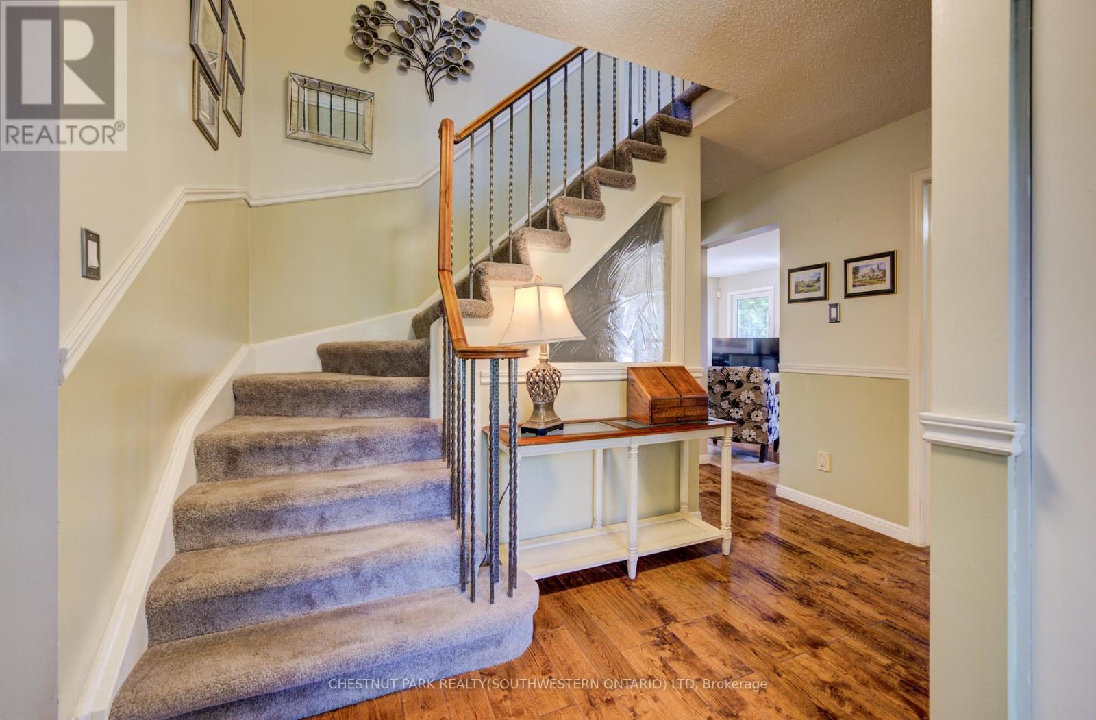 135 ROYAL ORCHARD DRIVE - 4