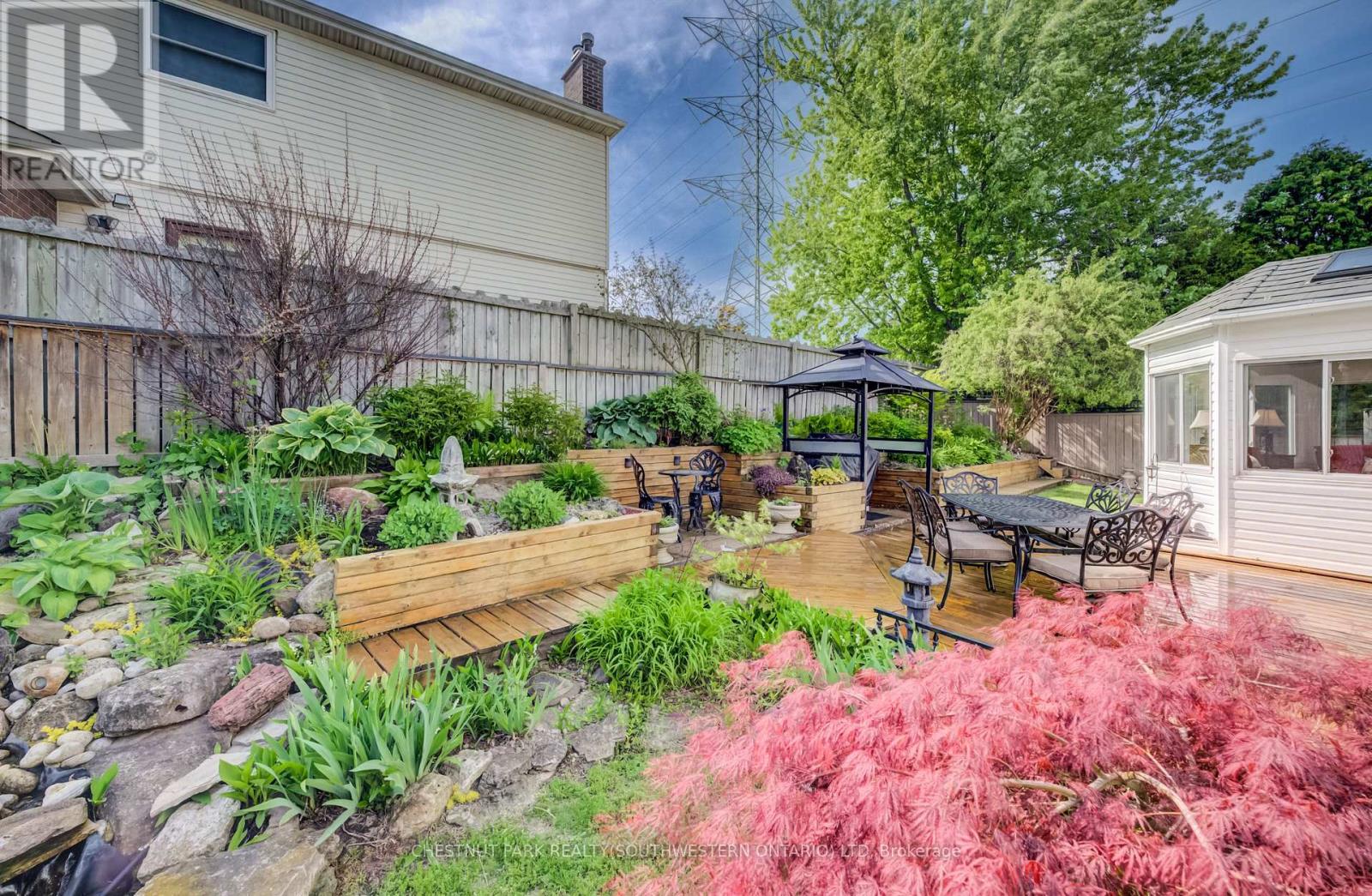 135 ROYAL ORCHARD DRIVE - 47