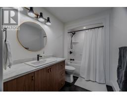 214 Cheeseman Drive thumbnail 19