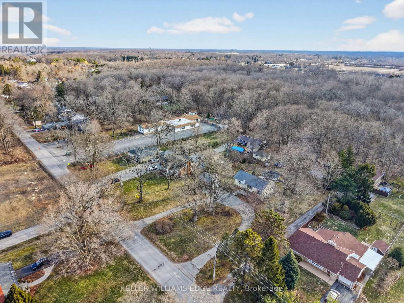 508 PROSPECT POINT ROAD N - 36