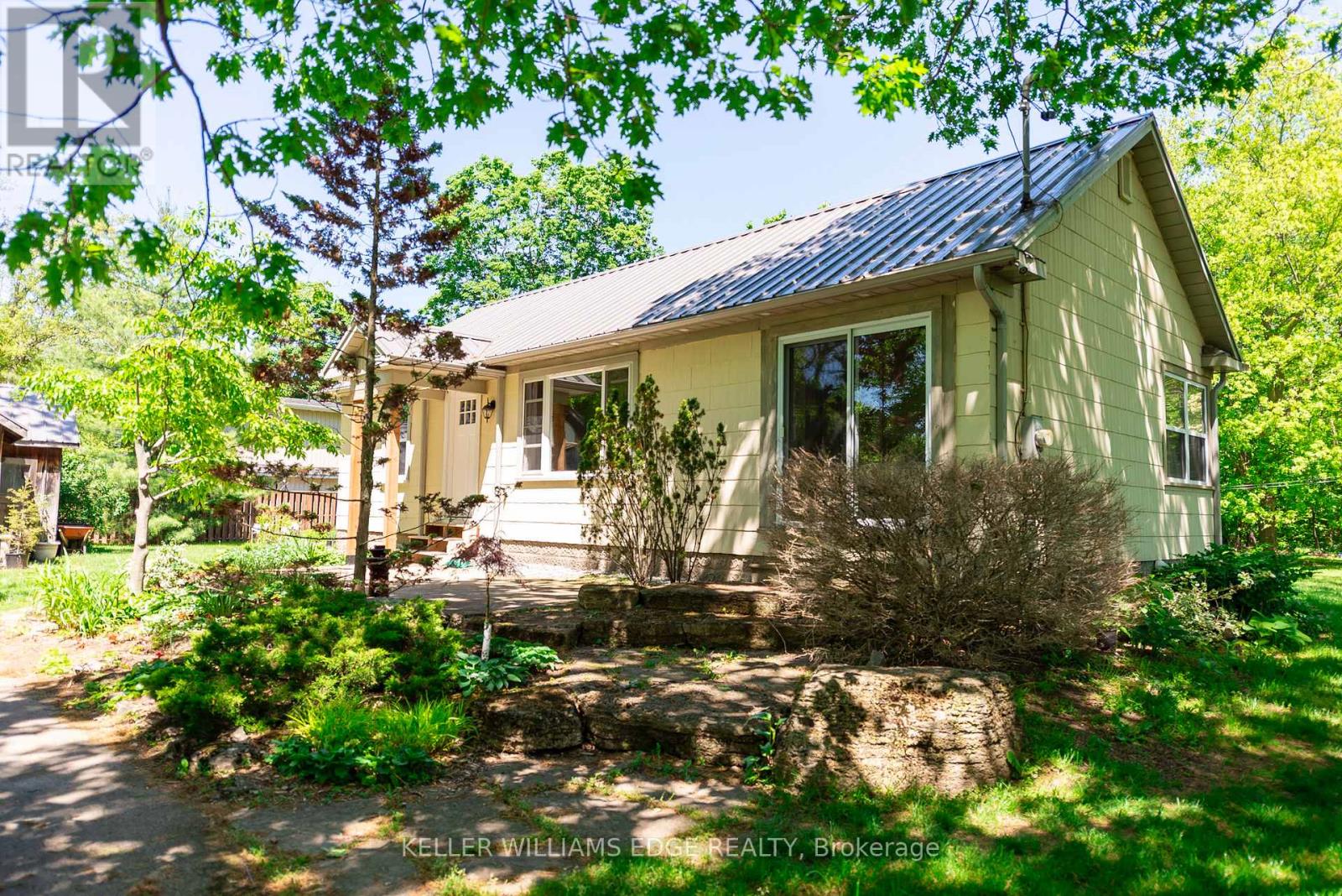 508 PROSPECT POINT ROAD N - Image 3