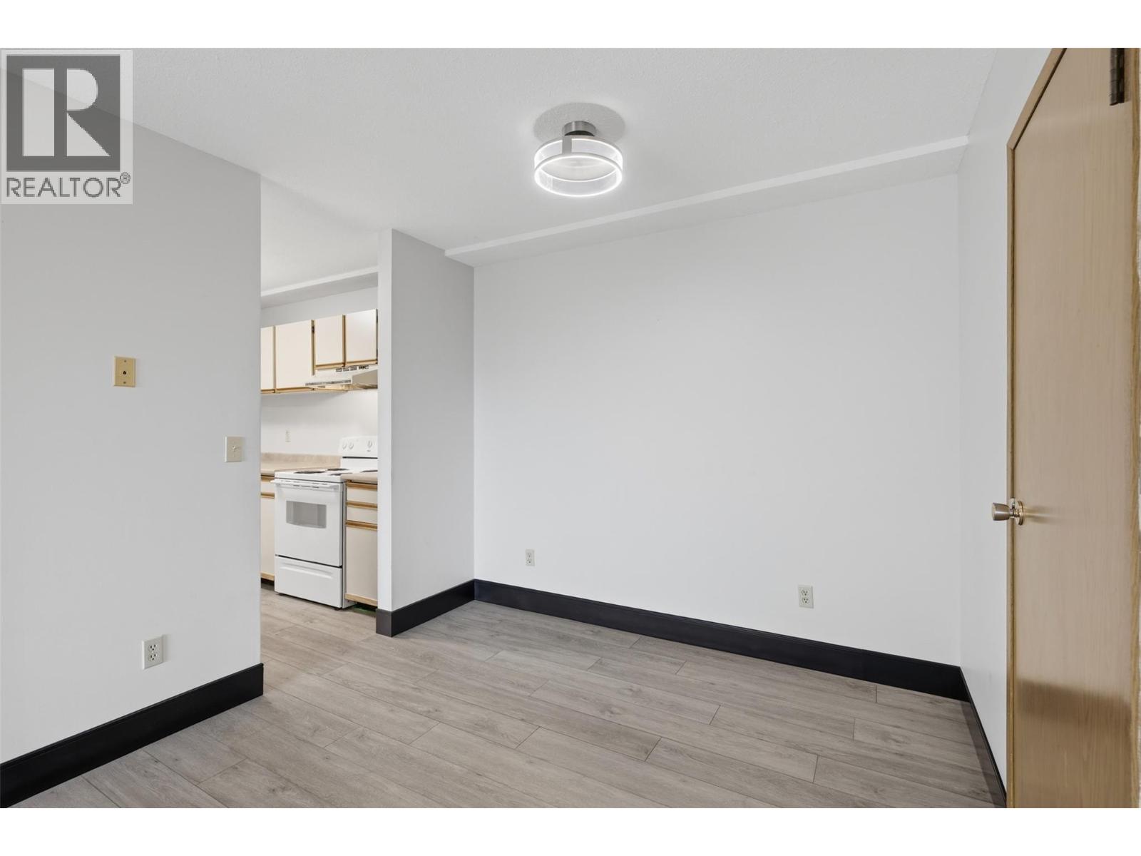 44 WHITESHIELD Crescent S Unit# 102, Kamloops