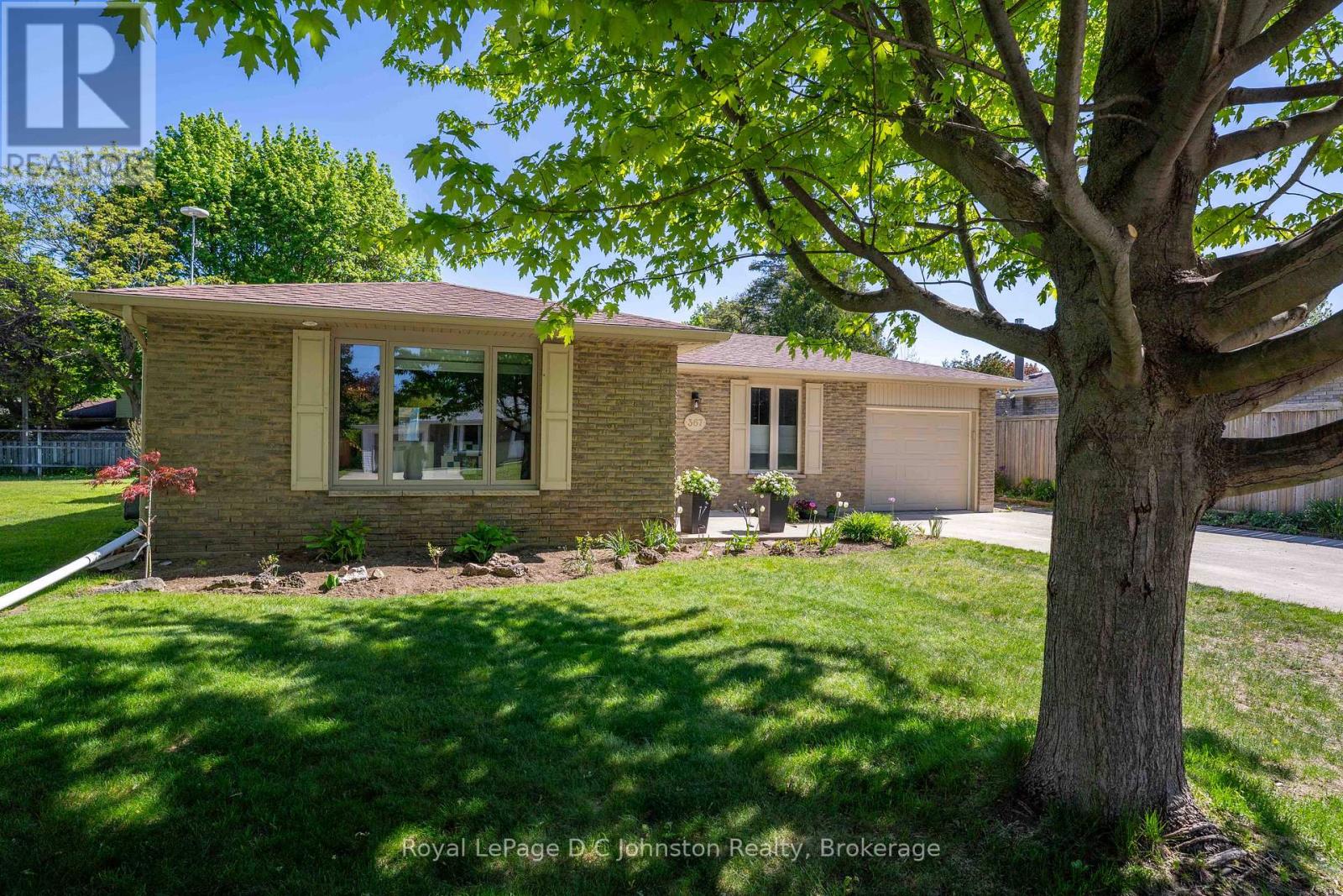 367 CRAWFORD STREET - 25