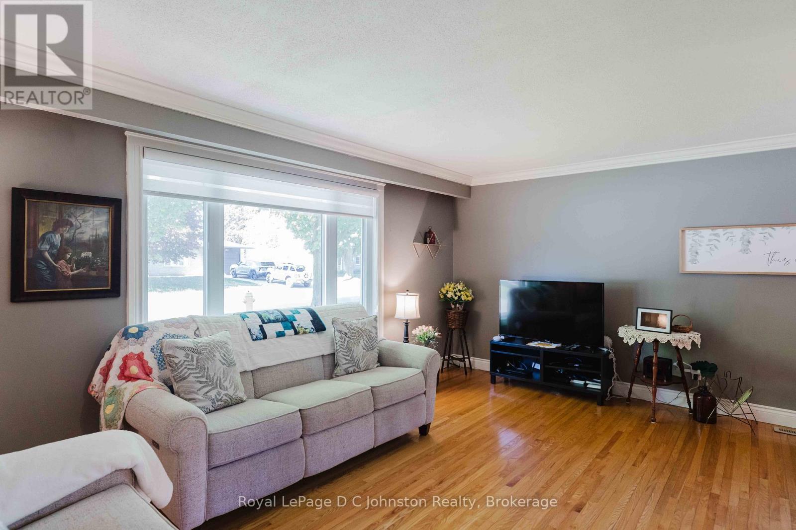 367 CRAWFORD STREET - 6