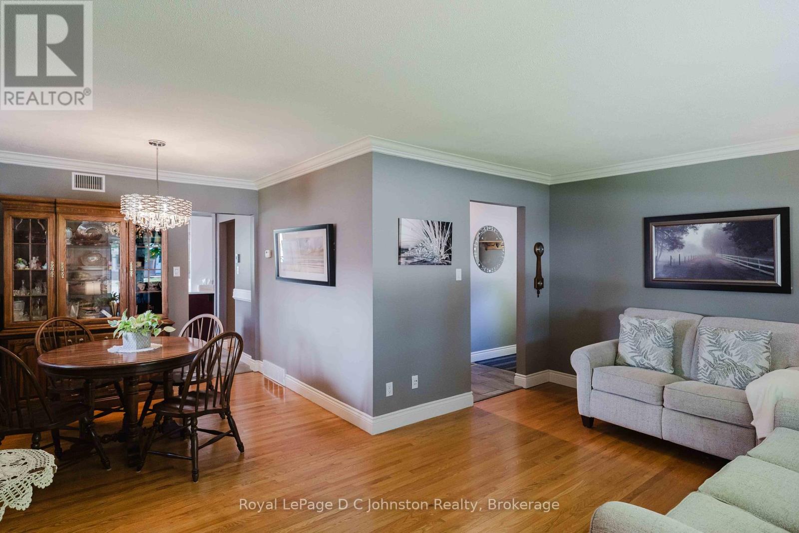 367 CRAWFORD STREET - 8