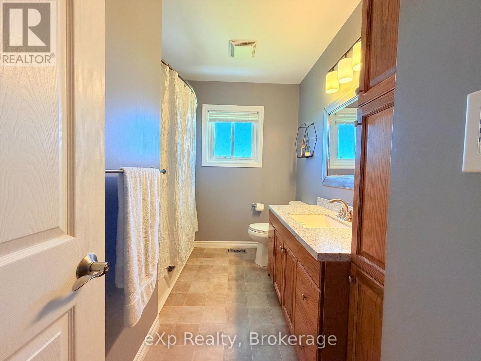 1272 BRUCE 12 ROAD