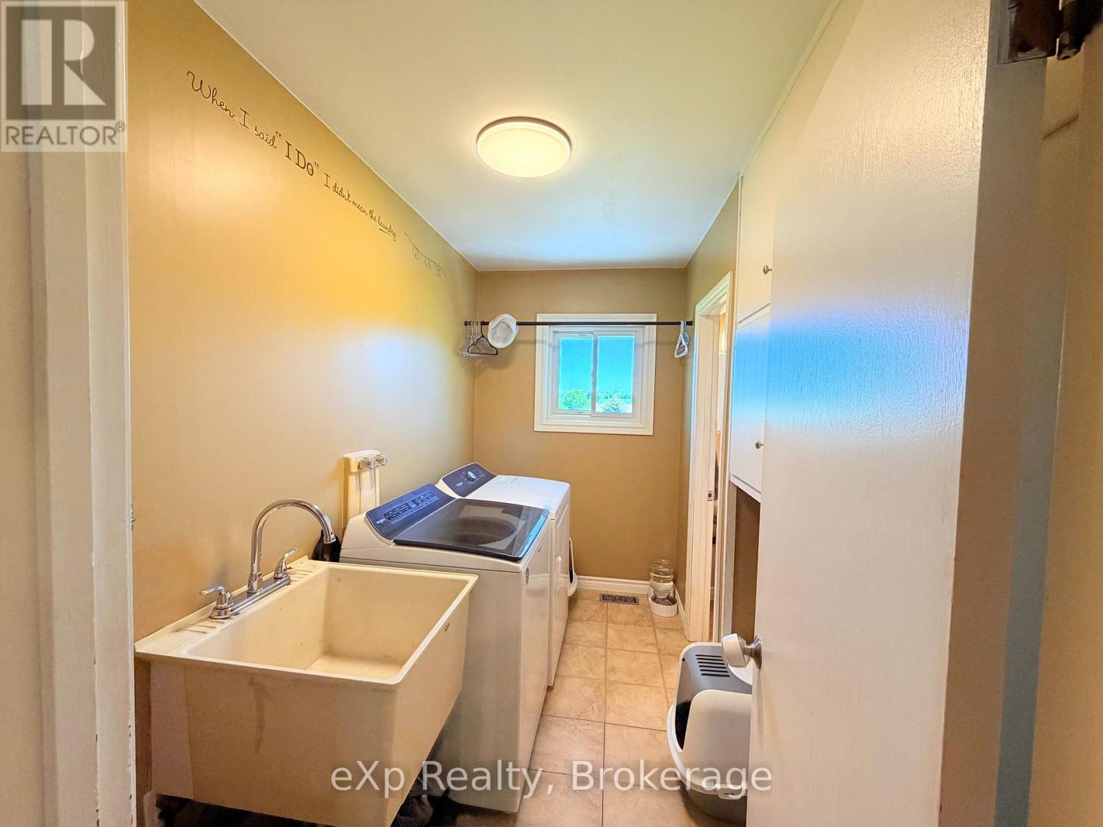 1272 BRUCE 12 ROAD - 12
