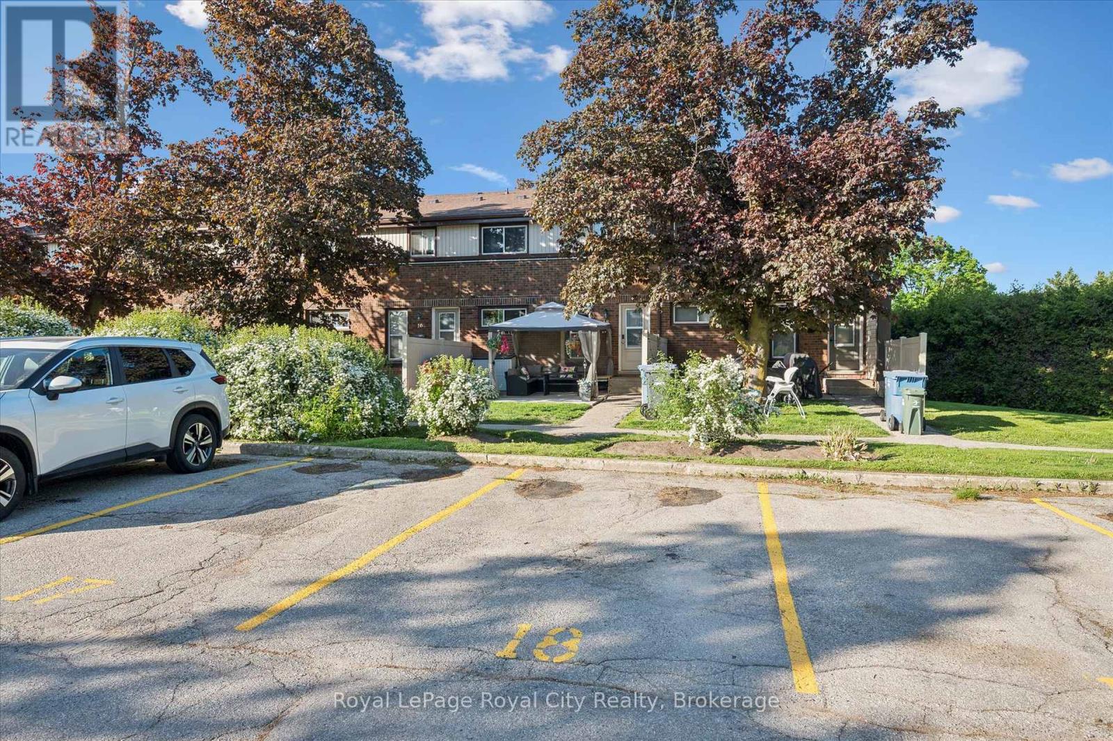 #18 80 BURNS DRIVE - 4