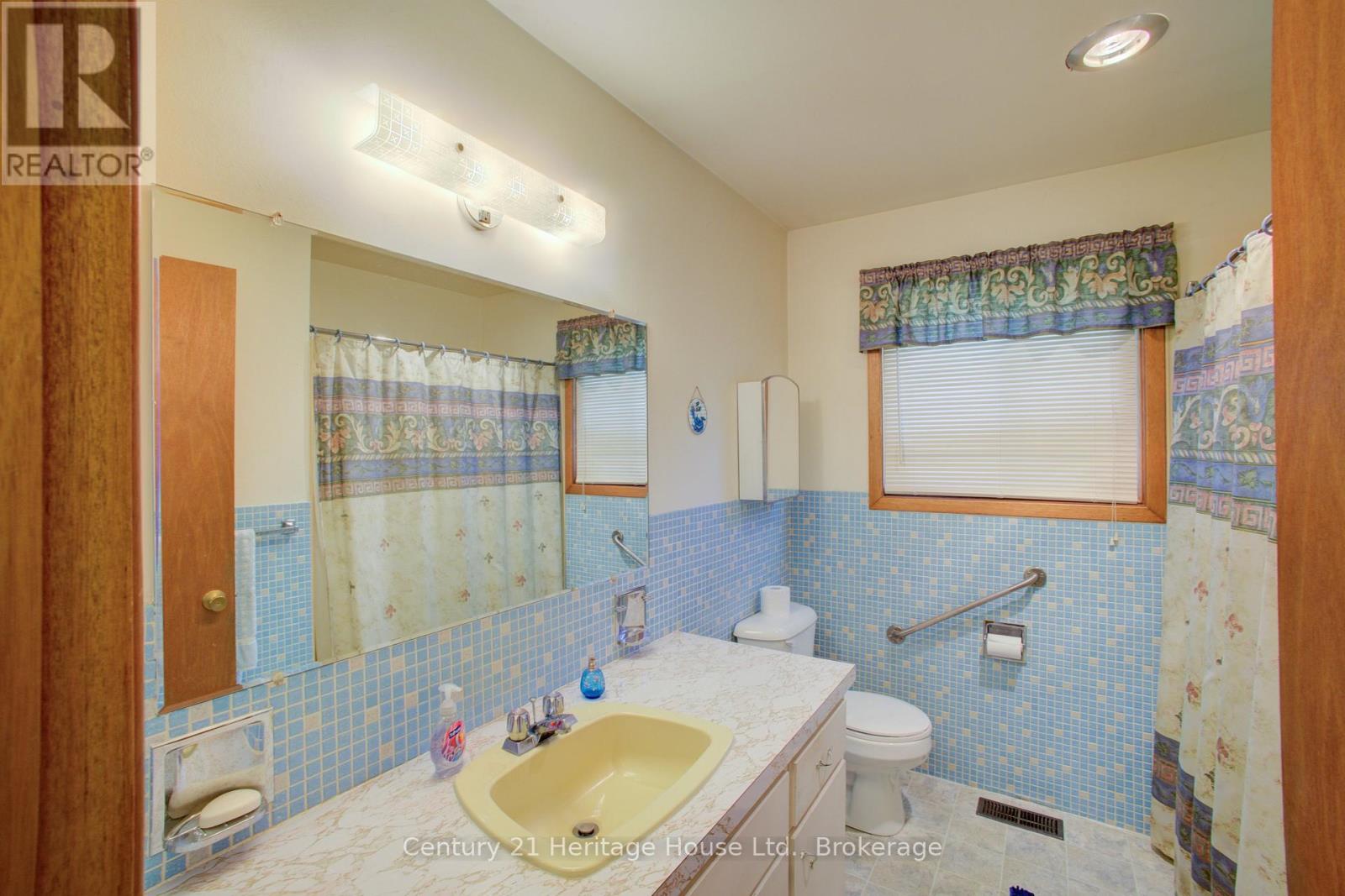 225 GEORGE STREET W - 12