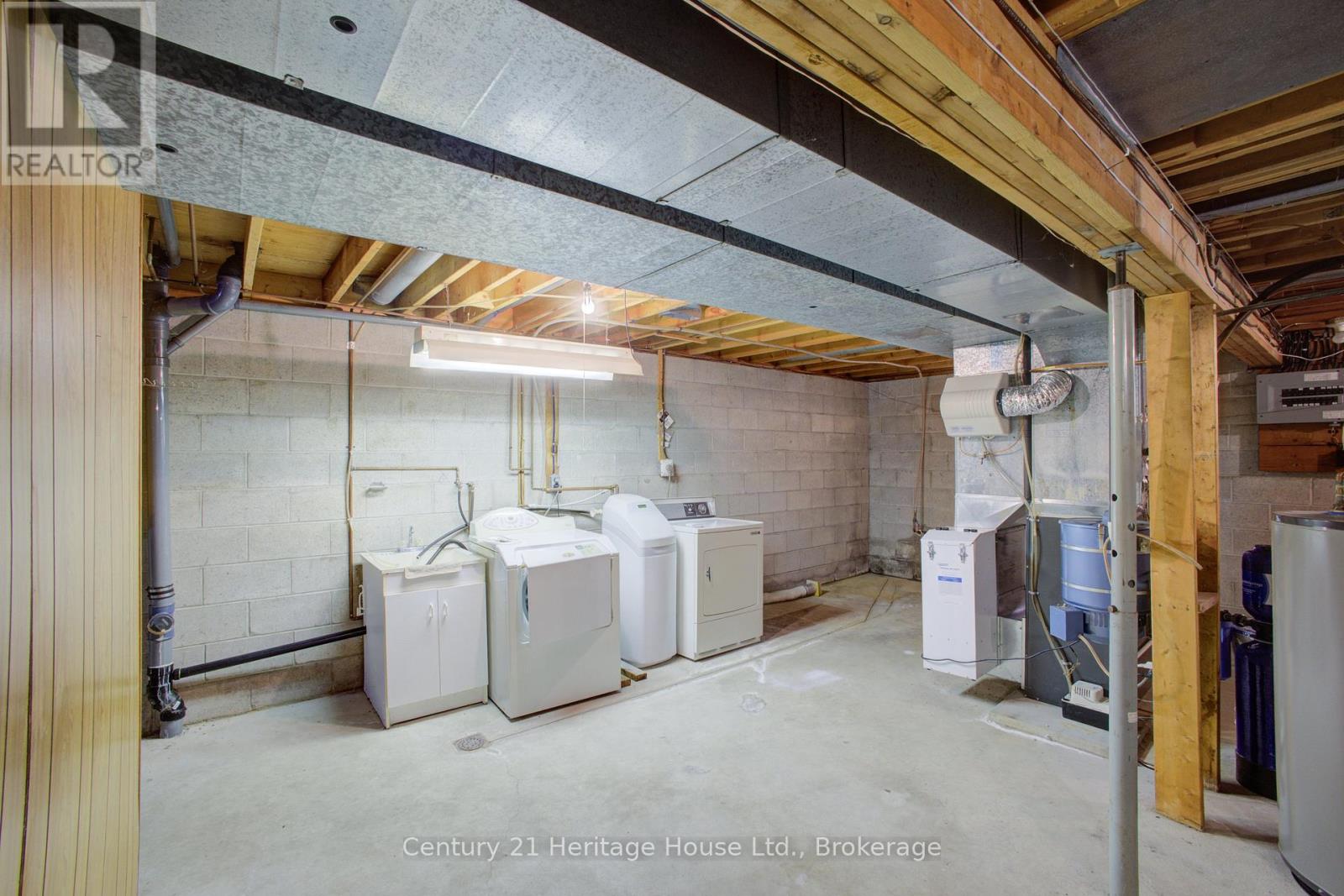 225 GEORGE STREET W - 22