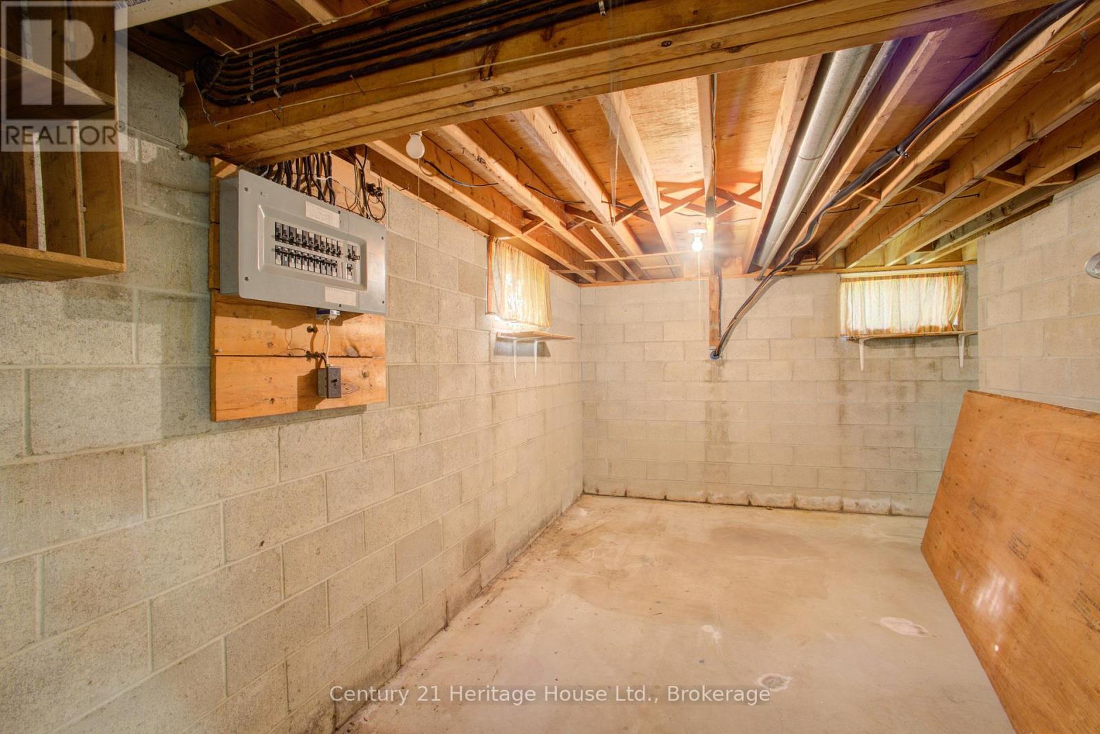 225 GEORGE STREET W - 24