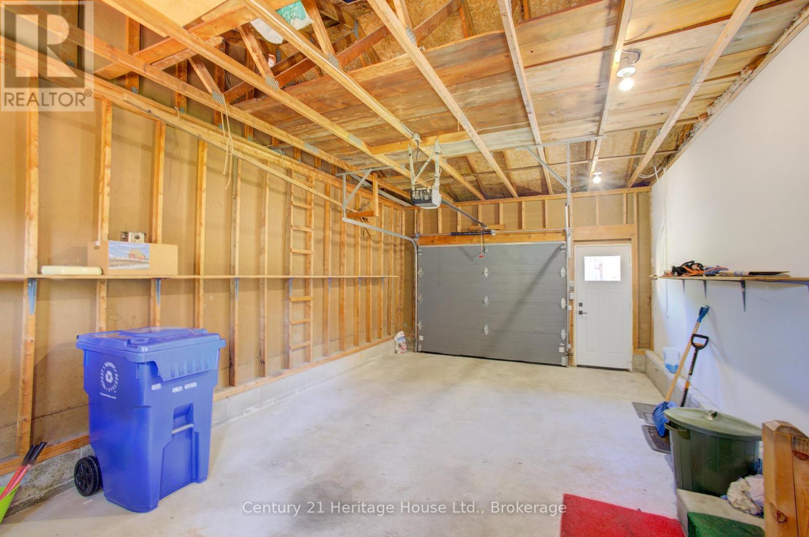 225 GEORGE STREET W - 25