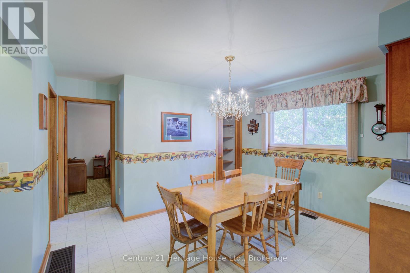 225 GEORGE STREET W - 9