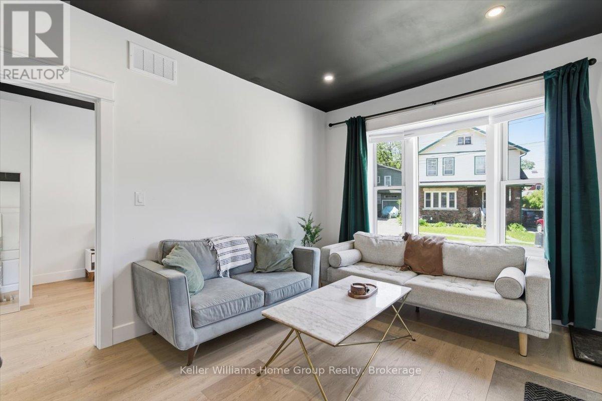 161 DAVID STREET - 26