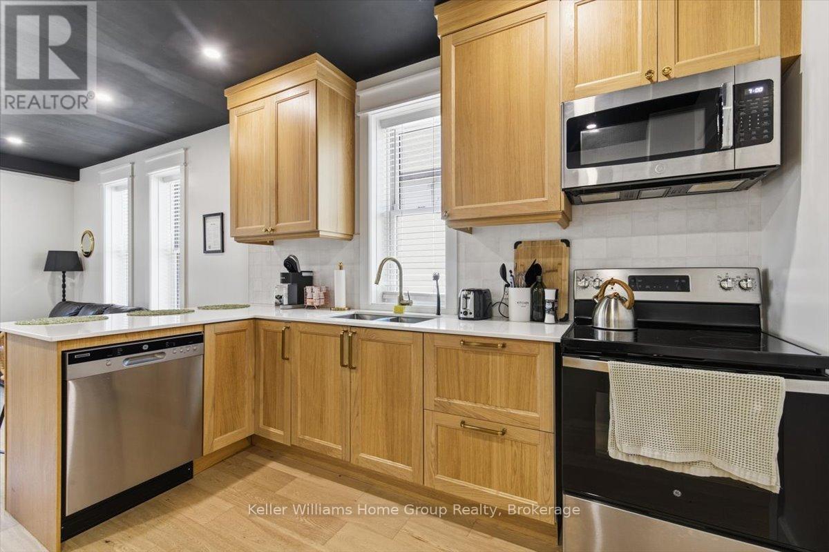 161 DAVID STREET - 33
