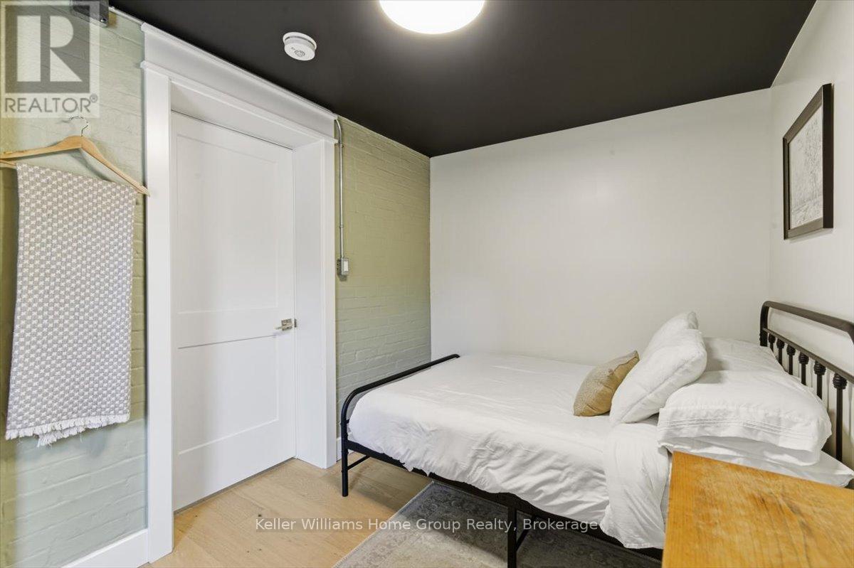 161 DAVID STREET - 35