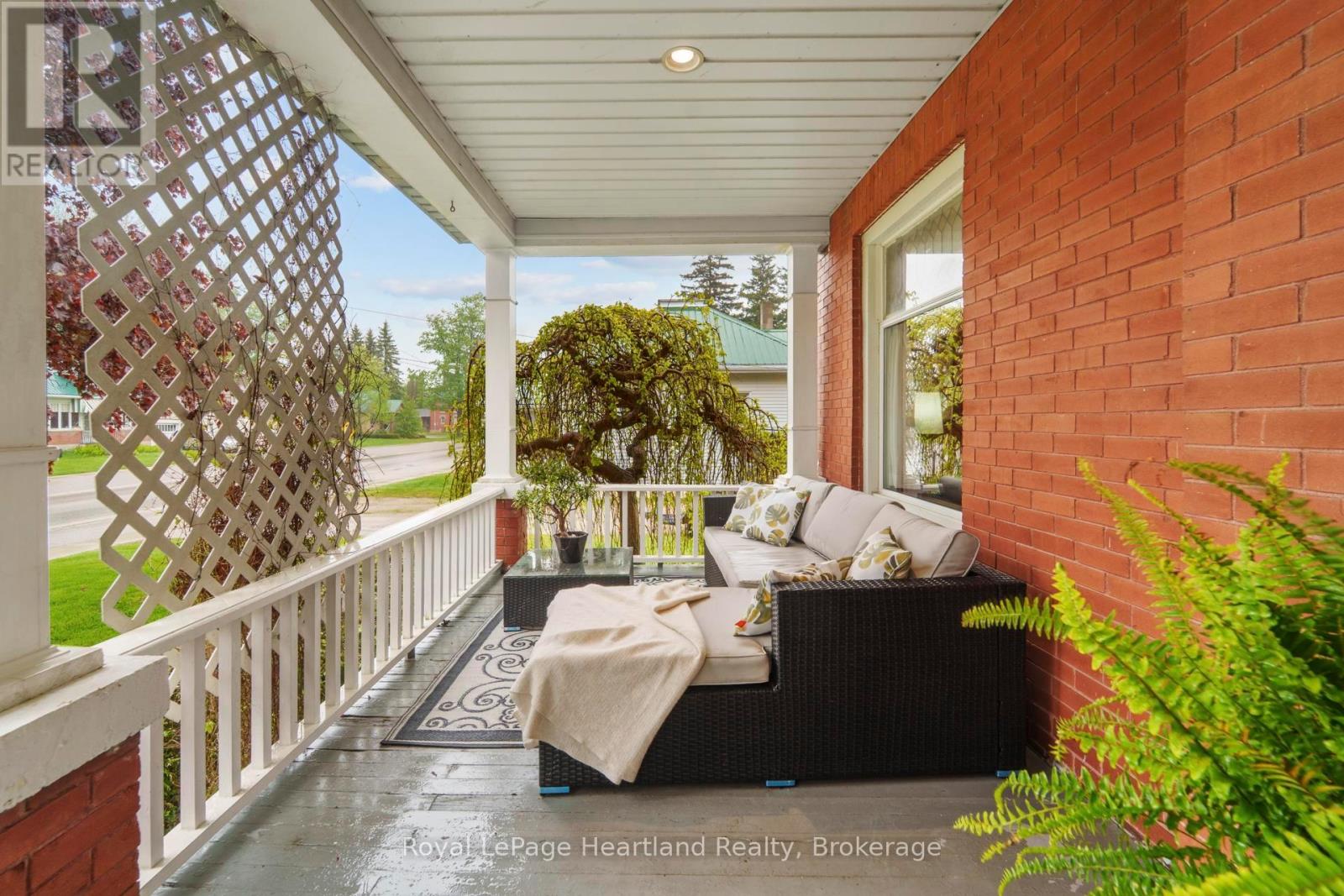 202 MCCONNELL STREET - 38