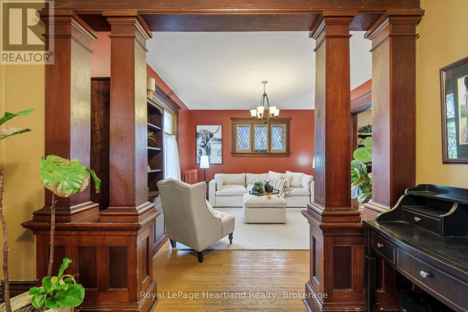202 MCCONNELL STREET - 8