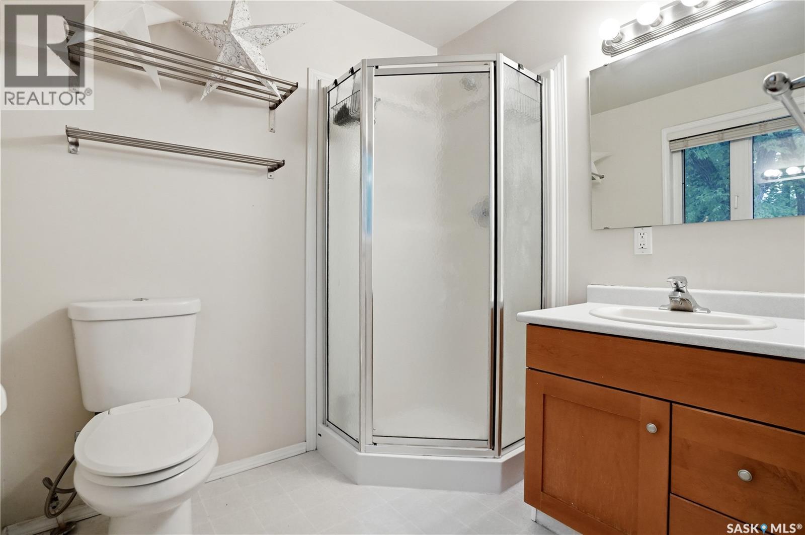 #3229 15th AVENUE - 21