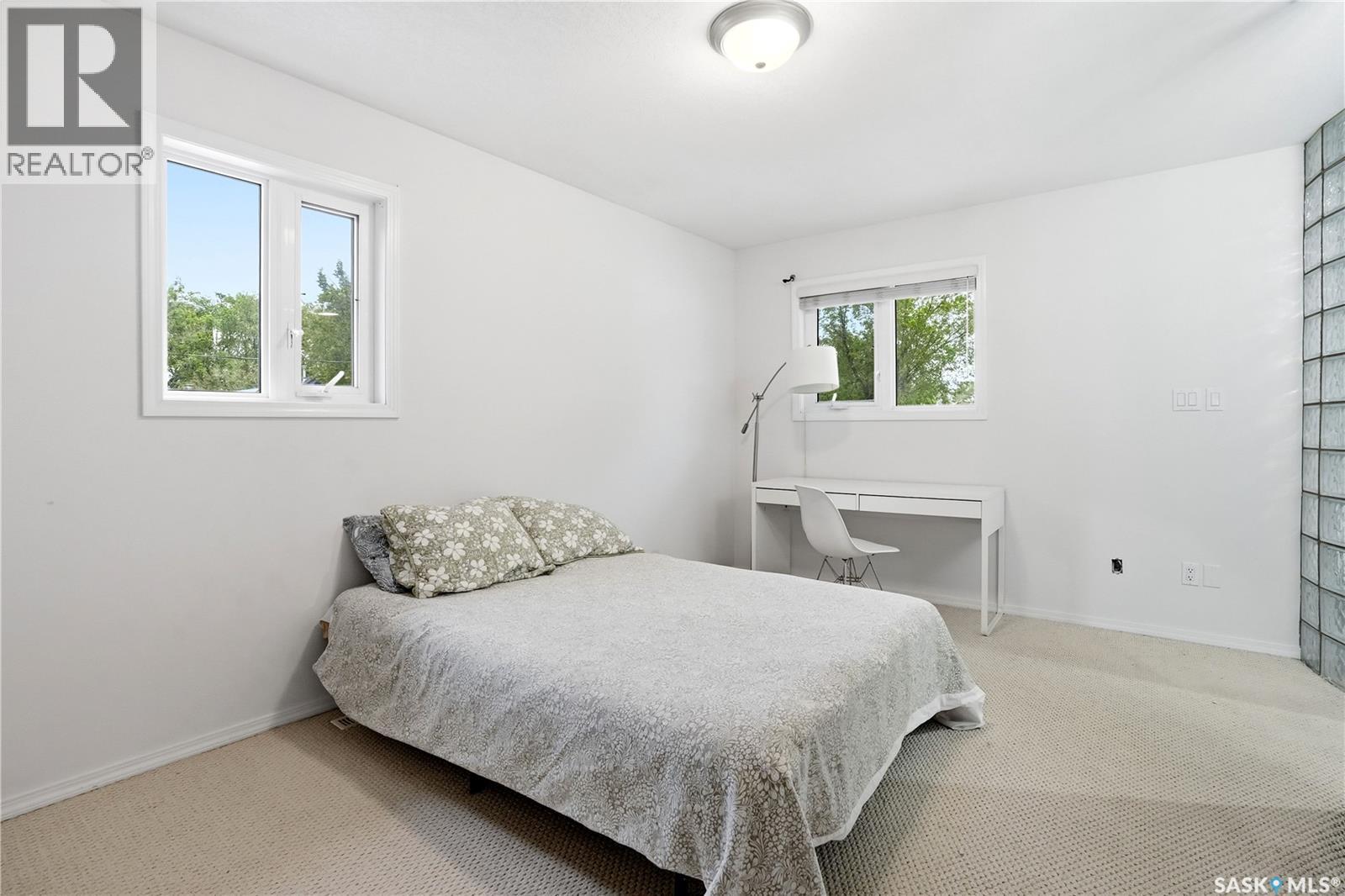 #3229 15th AVENUE - 22