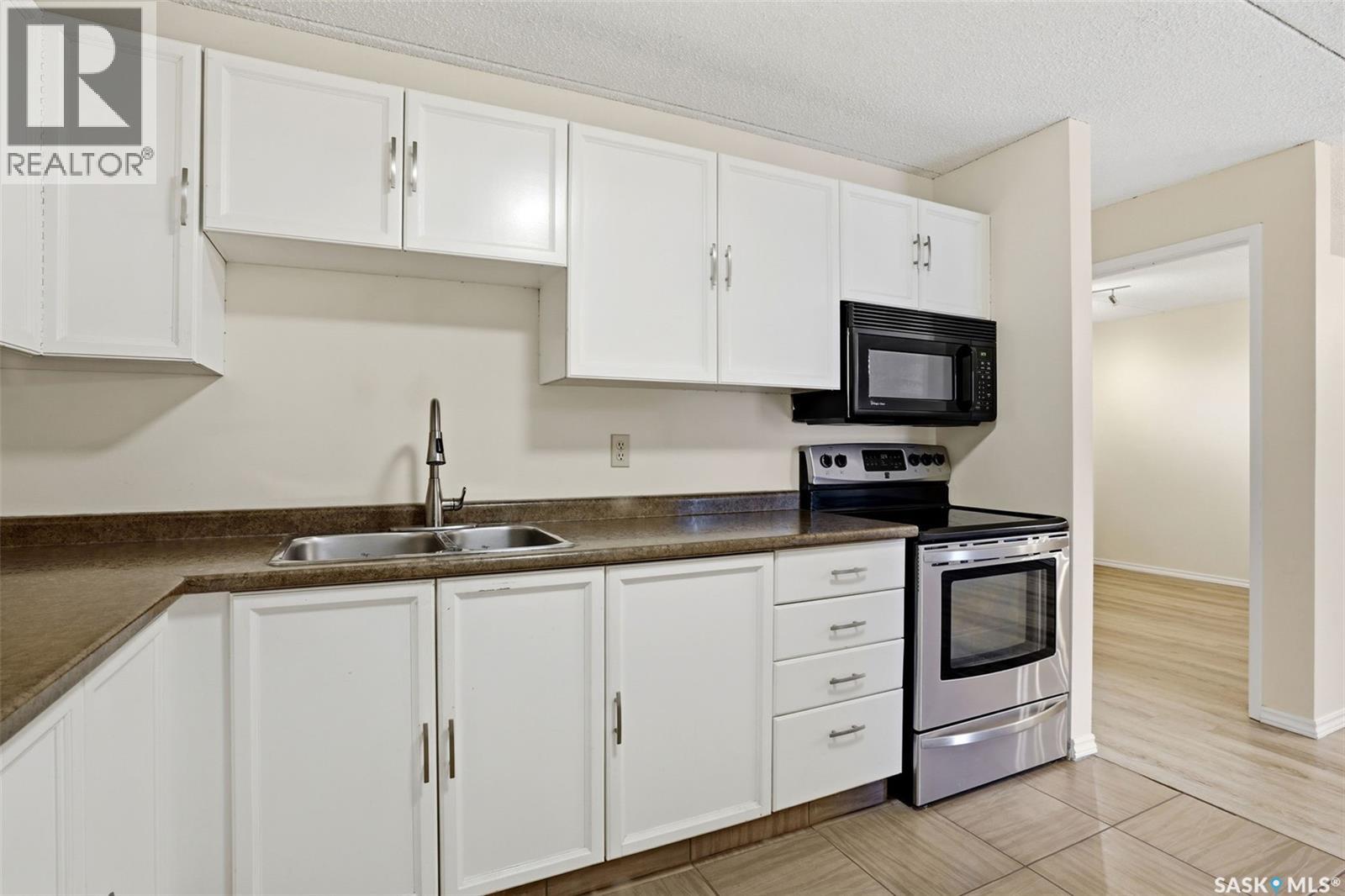 #104 2125 Osler STREET - 13