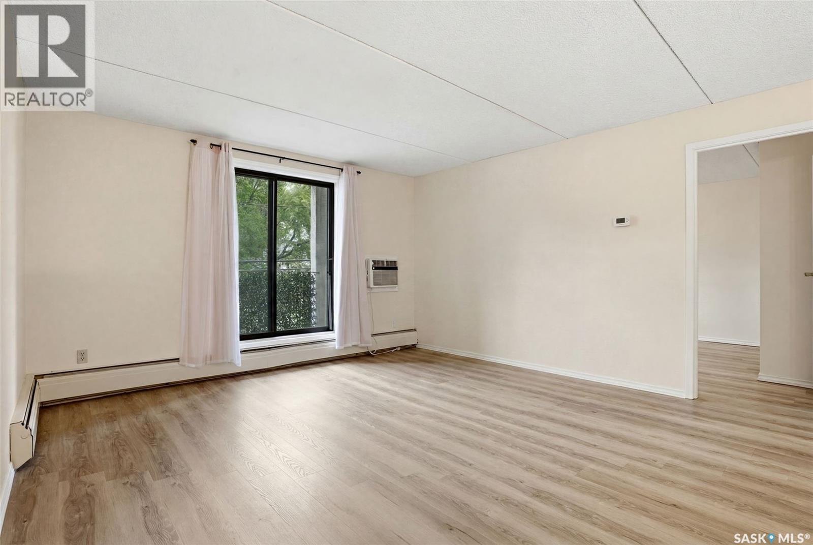 #104 2125 Osler STREET - 6