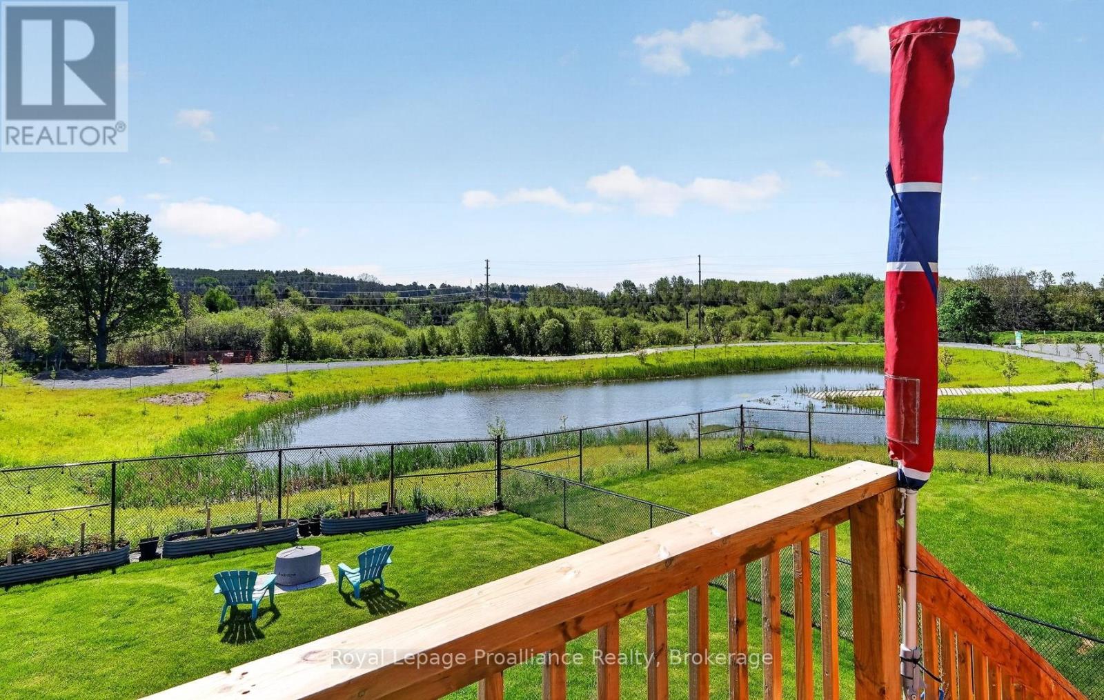 998 TRAILSVIEW AVENUE - 45