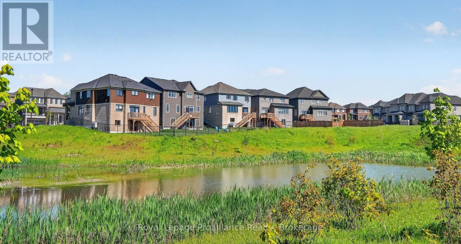 998 TRAILSVIEW AVENUE - 46