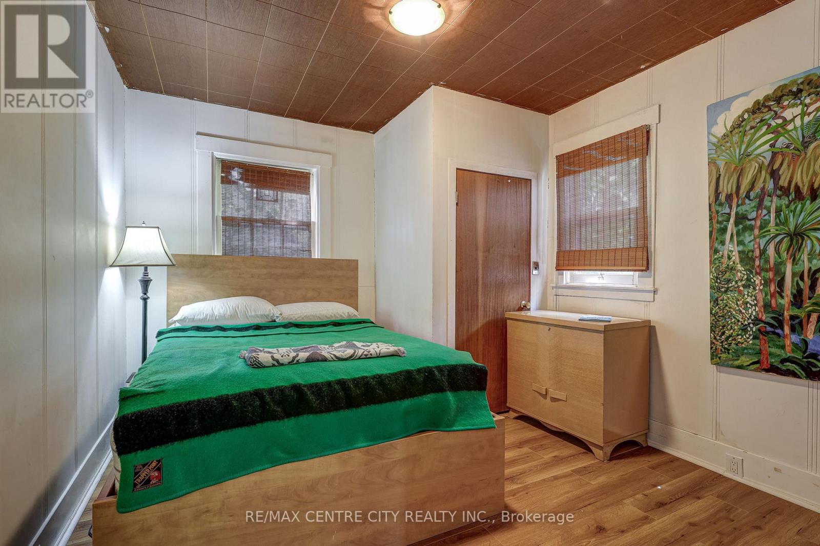 4491 EAST ROAD - 22