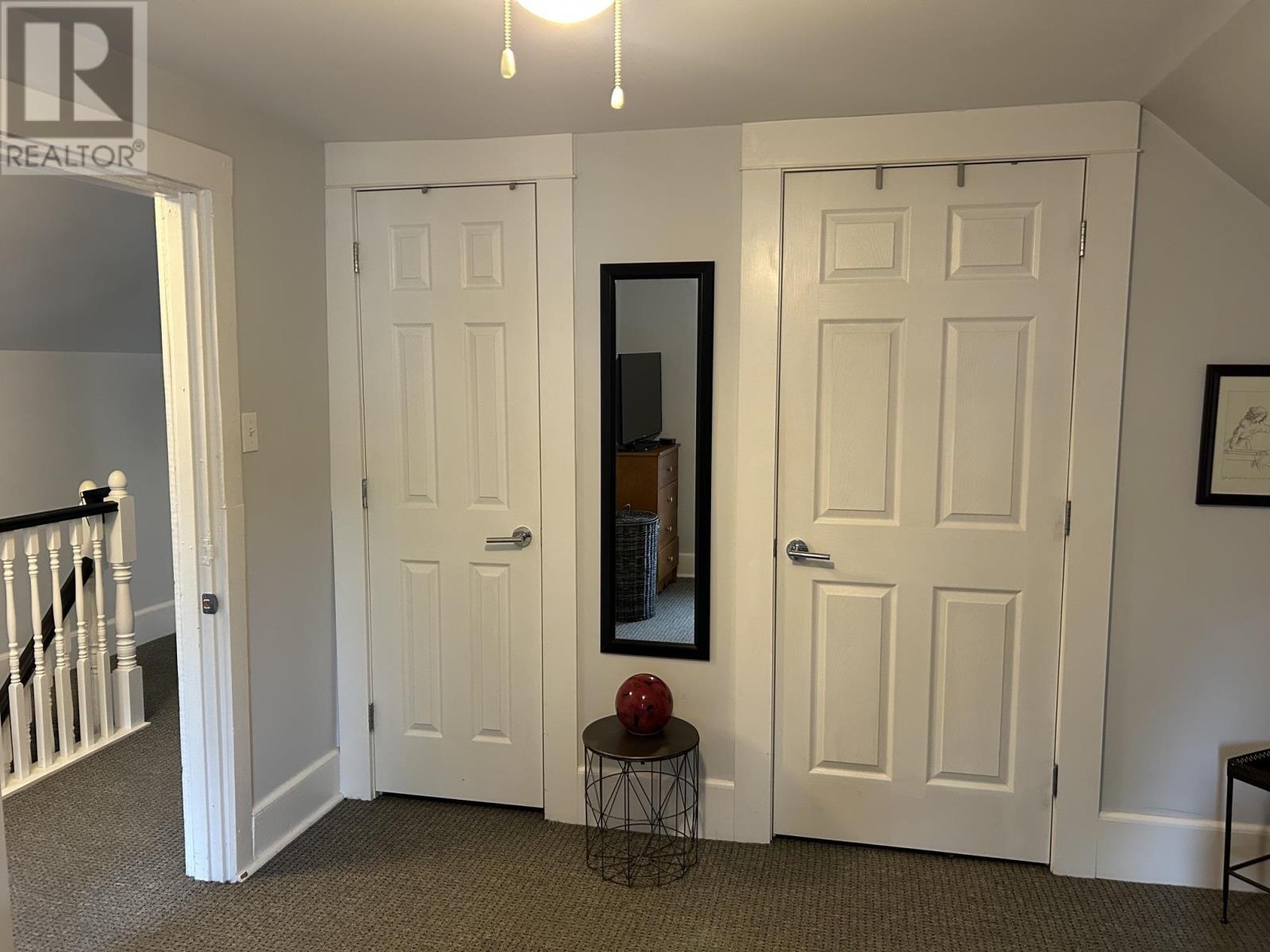 19 Spring Street - 14