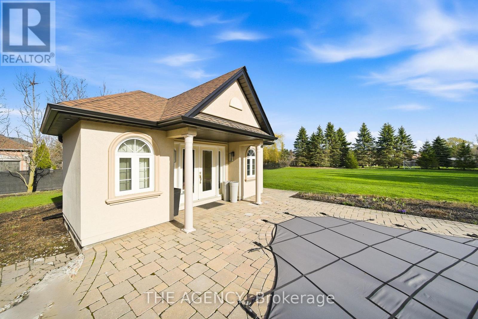 147 MACTAGGART DRIVE - 49