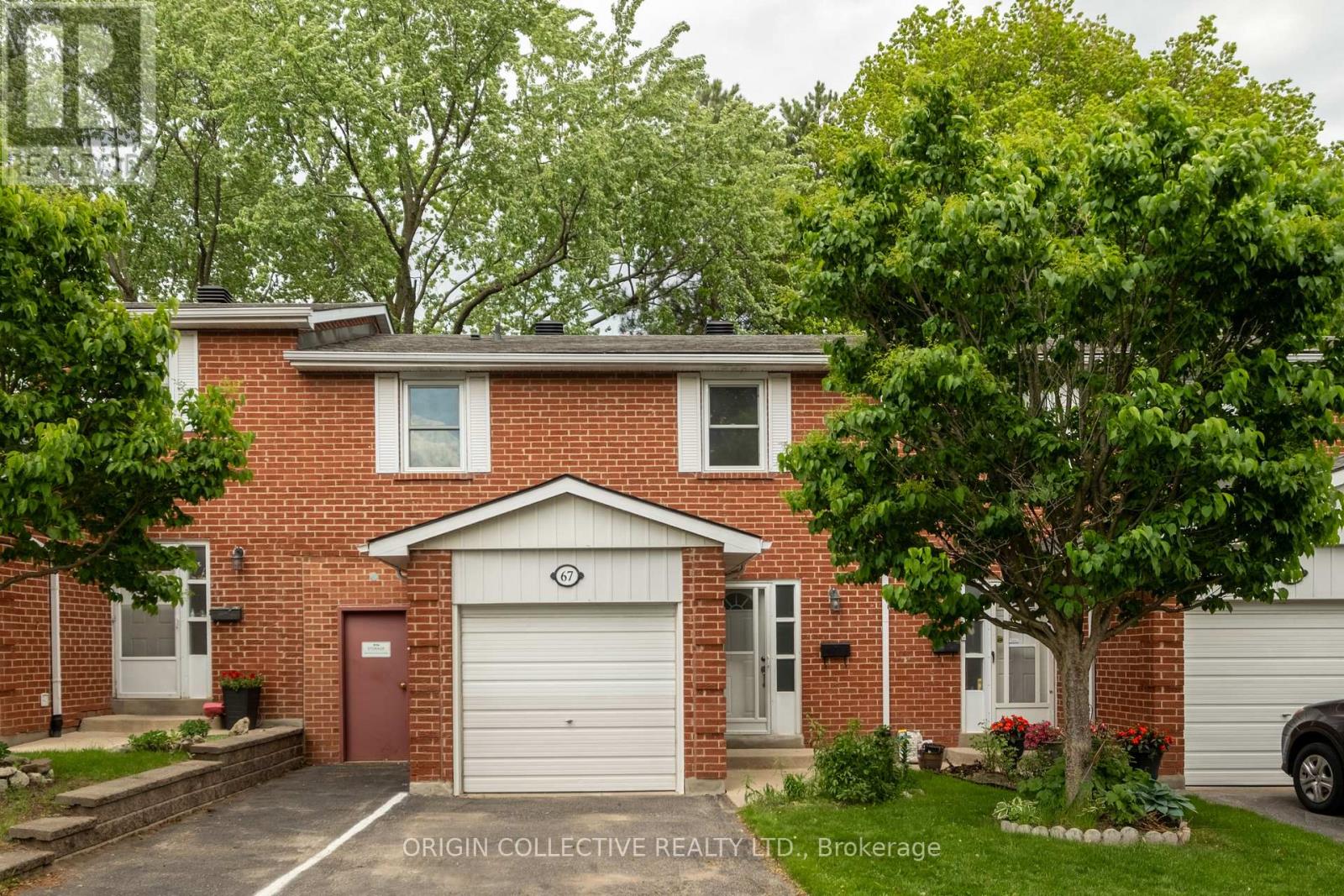 #483 67 HARRIS WAY - 45