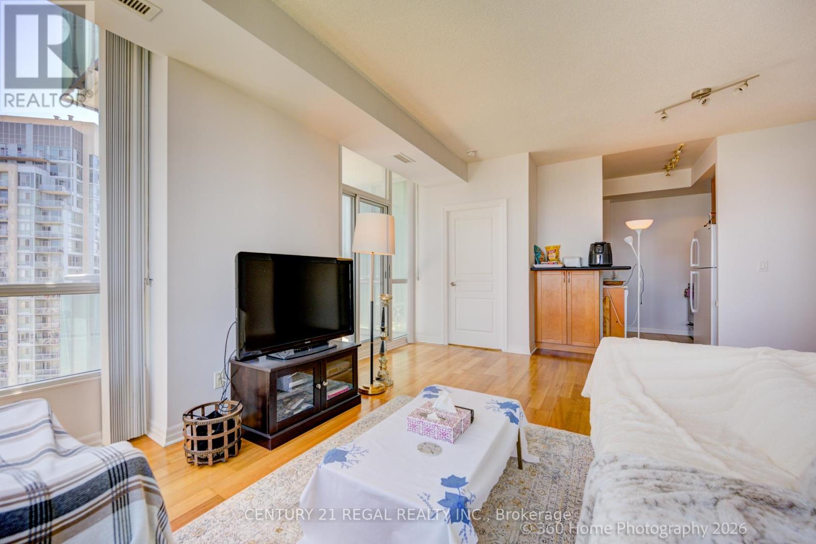 #3004 220 BURNHAMTHORPE ROAD - 11