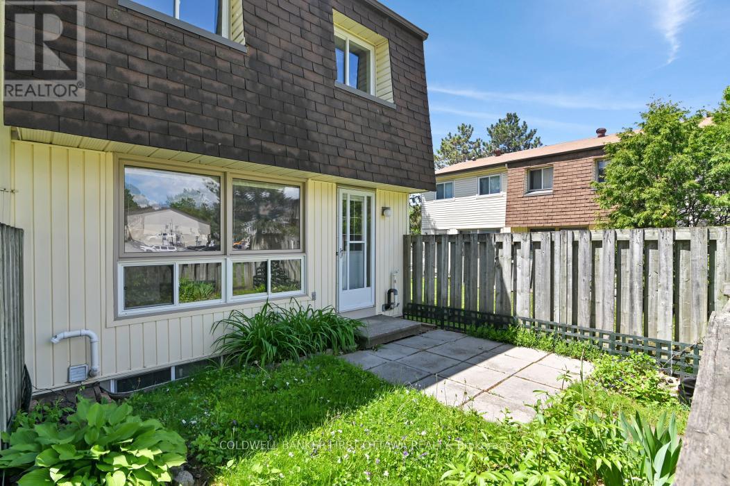 3 Bed, 2 Bath House for Sale in Ottawa – 86F SEYTON DRIVE, Ottawa – MLS# X13223938 - Image 35