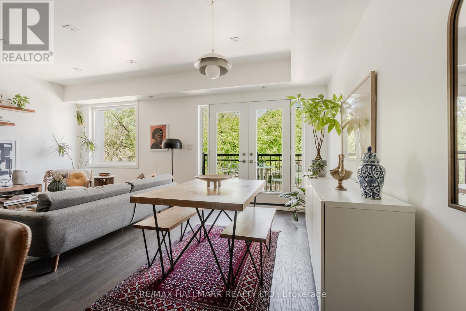 #15 100 COXWELL AVENUE - 6