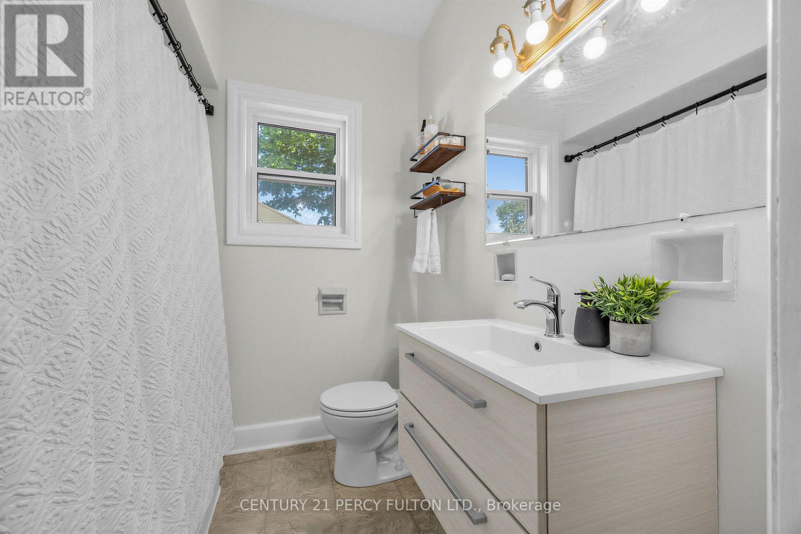 22 WESTMOUNT STREET - 21