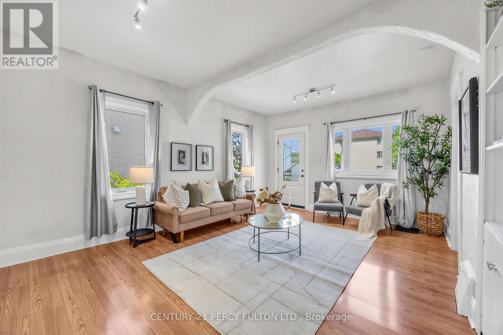 22 WESTMOUNT STREET - 6