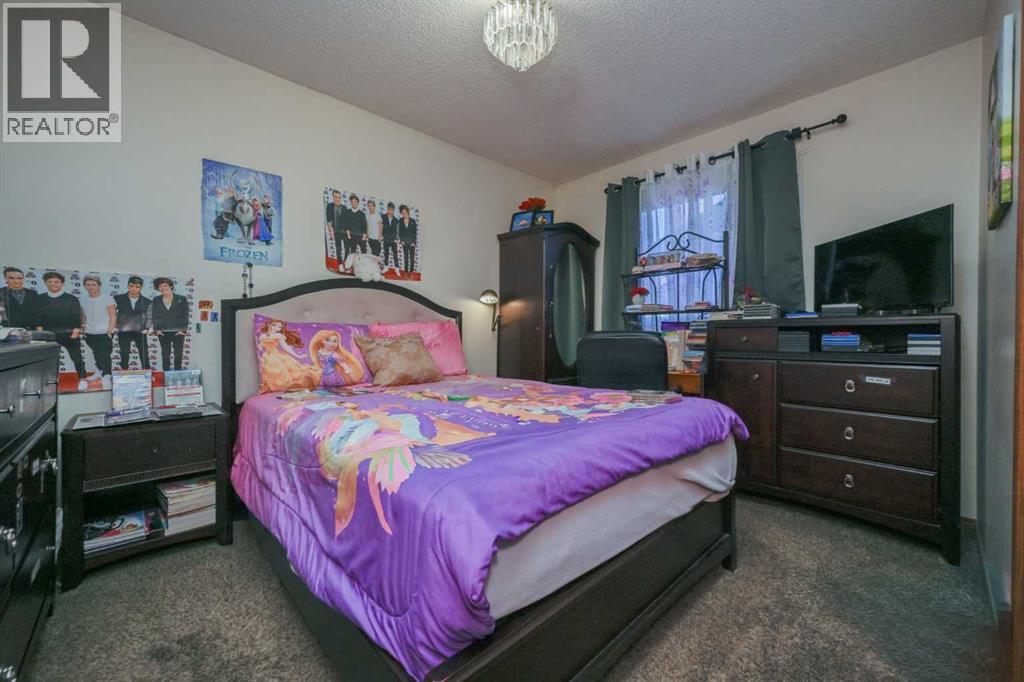 12017 95B Street - 17