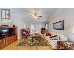 39 Cheyne Drive thumbnail 15