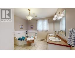 39 Cheyne Drive thumbnail 24