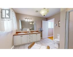 39 Cheyne Drive thumbnail 26