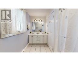 39 Cheyne Drive thumbnail 30