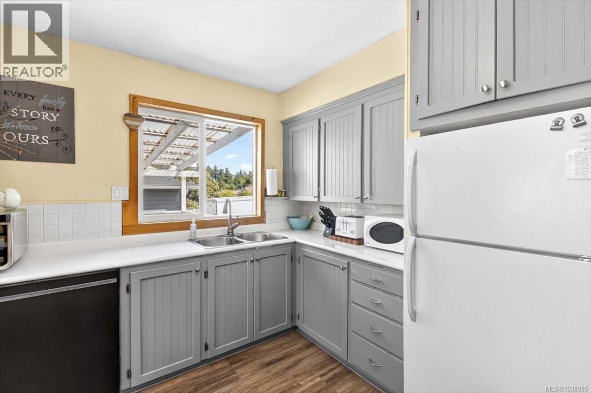4907 Morton St - 12