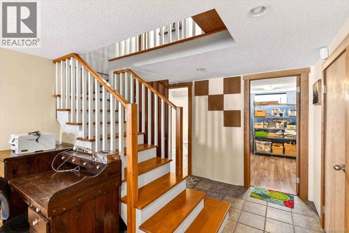 4907 Morton St - 25