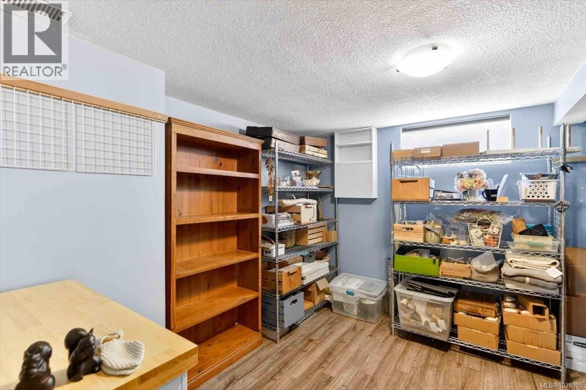 4907 Morton St - 33